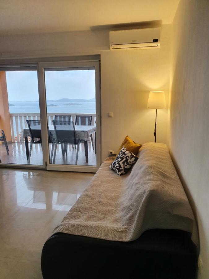 Lavender Apartments Drage Luaran gambar