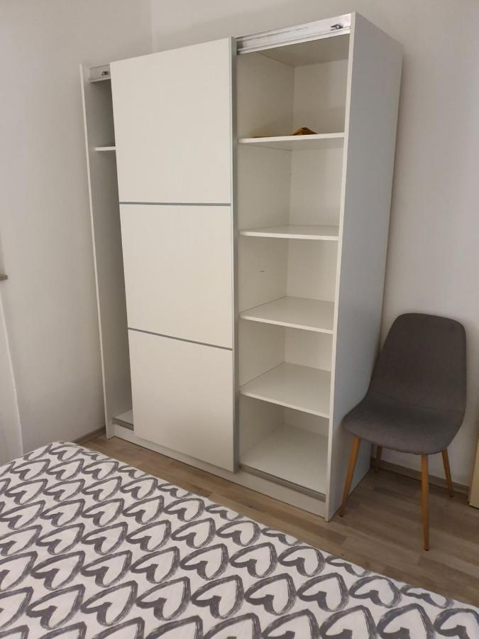 Lavender Apartments Drage Luaran gambar