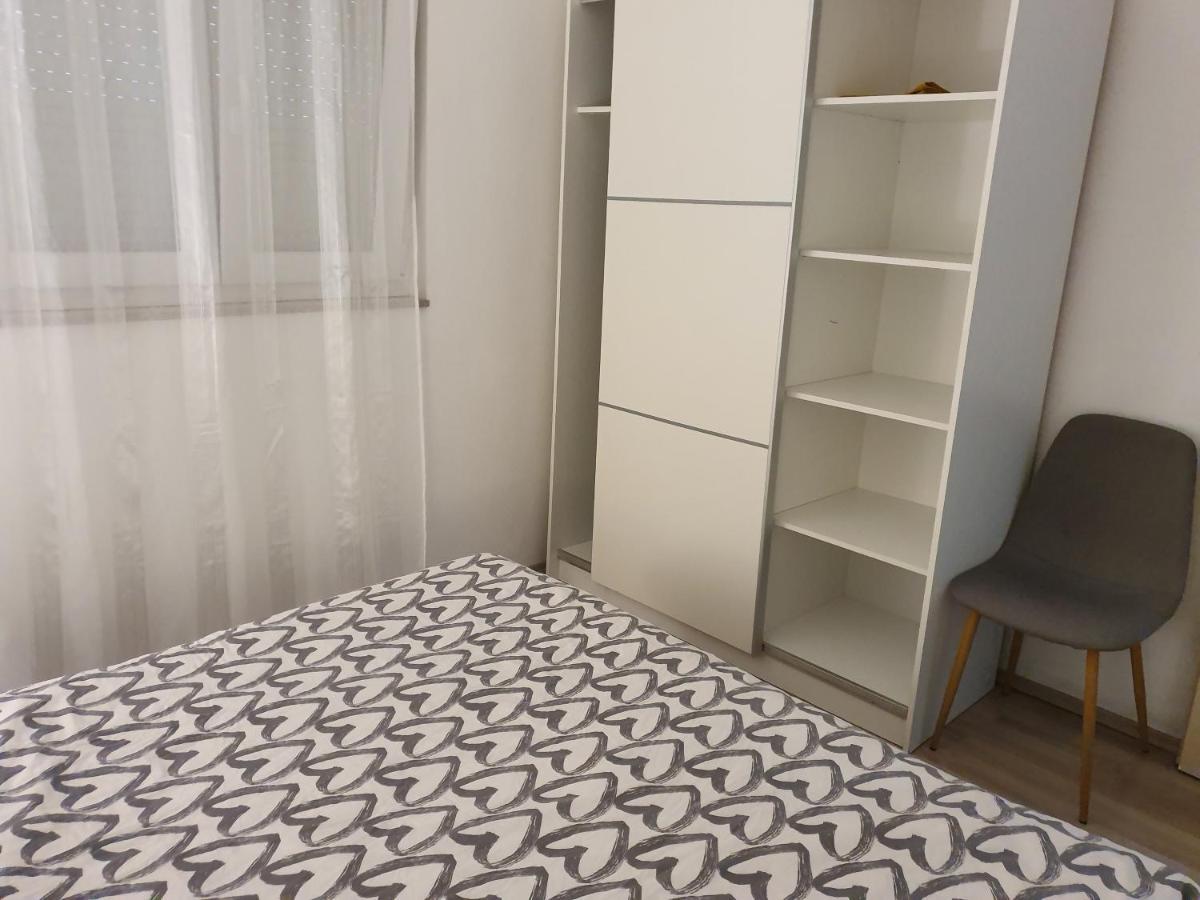 Lavender Apartments Drage Luaran gambar