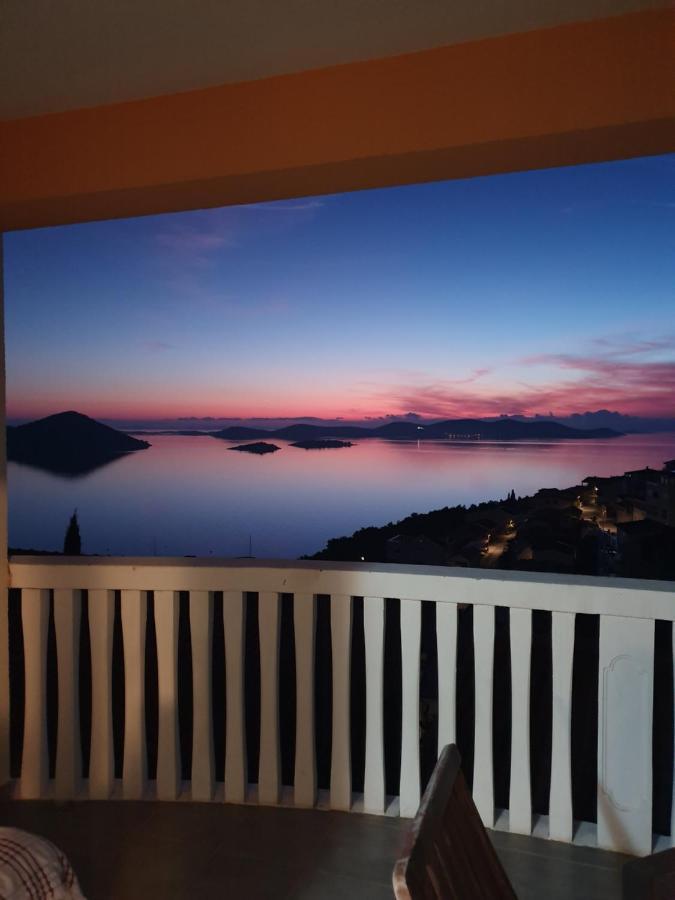 Lavender Apartments Drage Luaran gambar