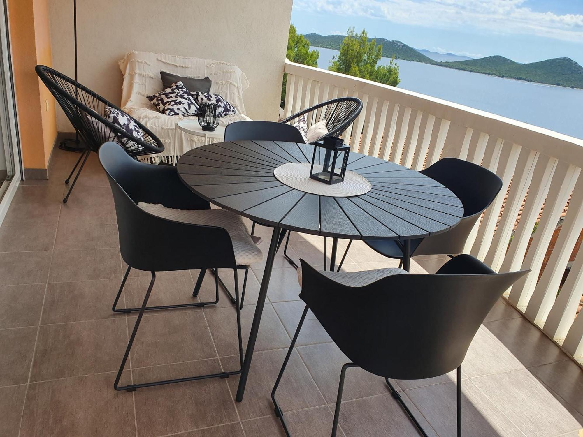 Lavender Apartments Drage Bilik gambar