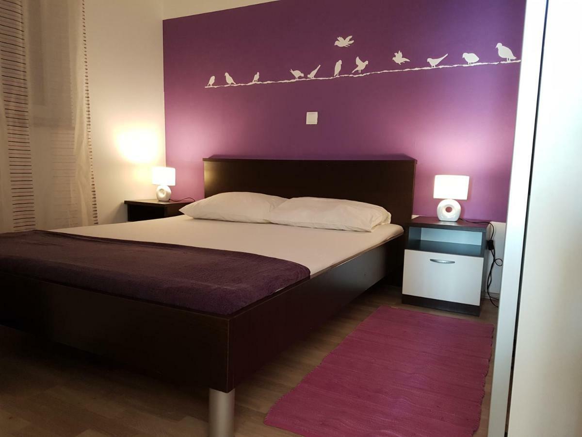 Lavender Apartments Drage Luaran gambar